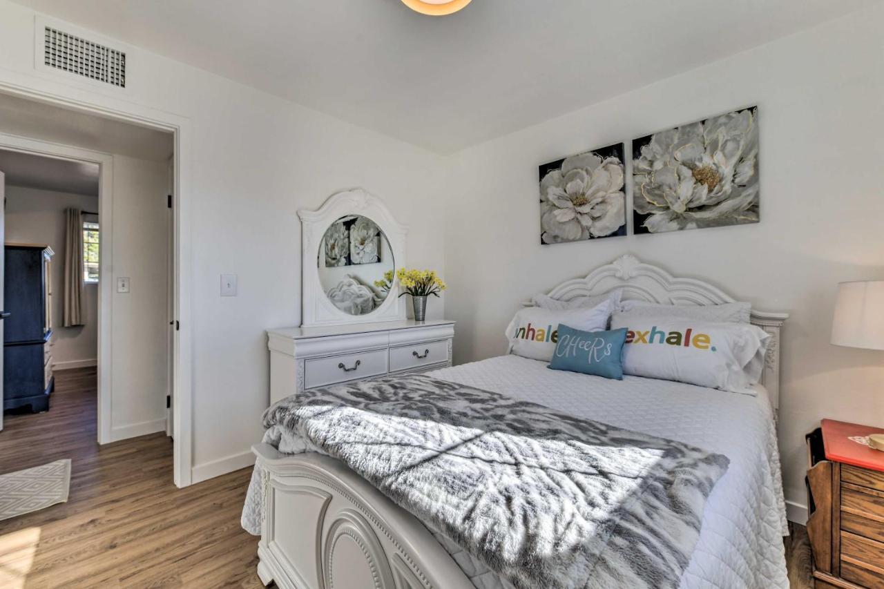 Downtown Gilbert Home With Fenced Yard And Fire Pit! Экстерьер фото